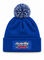 Aus dem Weg ich muss zum Stall - Beanie mit Bommel
