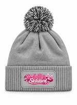 hottes Skihaserl - Beanie mit Bommel
